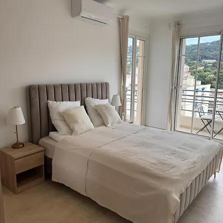 Magnifique T2 Avec Grande Terrasse Appartement Le Cannet